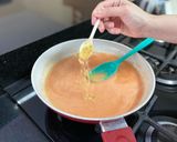 Foto del paso 5 de la receta: Chiles rellenos “light” fáciles en freidora de aire