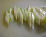 A picture of step 3 of Chicken Breast and Leek Stir-Fry with Gochujang and Mayonnaise.