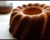 A picture of step 7 of Spring-Colored Sakura Kouglof Cake (Great for Cherry Blossom Viewing).