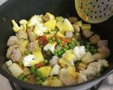 A picture of step 3 of Soya chunks veg pulav.