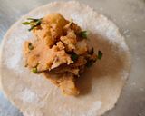 A picture of step 3 of Aloo Paratha.