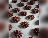 Foto langkah ke 4 dari resep Semprit Coklat (Fatmah bahalwan).