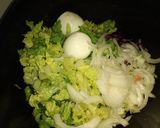 Foto del paso 2 de la receta: Ensalada con huevo