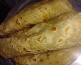 A picture of step 7 of Corriander chapatis(Dhania(.