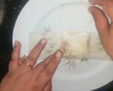A picture of step 2 of Chicken box samosa.