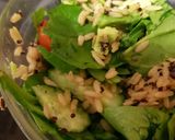 A picture of step 3 of My Spinach, Cucumber Salad & wholegrain rice + Quinoa 😻.