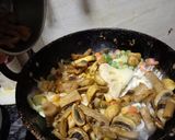 A picture of step 2 of Mix frozen vegetable without onion garlic.