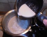 Φωτογραφία βήματος 4 της συνταγής Sauce Béchamel, Besciamella, Μπεσαμέλ. Όπως και να την πεις είναι η άπαιχτη, λευκή σάλτσα!!!