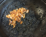 義式海鮮墨魚汁燉飯的食譜步驟11照片