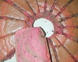 Foto langkah ke 7 dari resep Black and Red Velvet Chiffon Cake.