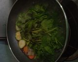 Foto langkah ke 2 dari resep Sayur Bening Bayam.