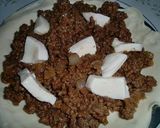 A picture of step 3 of Meat Pie with Mozzarella Cheese.