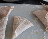 A picture of step 5 of Tortila, lentil samosa.