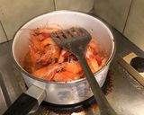 Foto langkah ke 4 dari resep Udang Gurih Saus Tomat Natural.