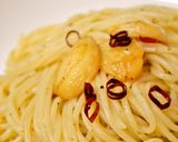 A picture of step 6 of Basic Spaghetti Aglio Olio e Peperoncino..