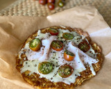 Foto del paso 4 de la receta: Mini pizza con base de coliflor en sartén