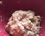 A picture of step 1 of Turkey Burgers.