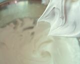 A picture of step 2 of Almond and Cinnamon Meringue Cookies.