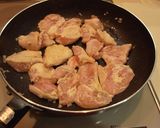 A picture of step 4 of Chicken with Tomato Cream Sauce.