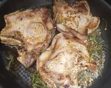 Foto del paso 3 de la receta: Chuleta encebollada con champiñones