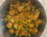 A picture of step 5 of Zucchini mutter mel.