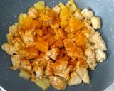 Foto del paso 3 de la receta: Pollo al curry con piña