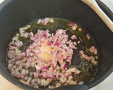 Foto del paso 2 de la receta: Ternera blanca guisada con calabacín
