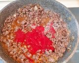 A picture of step 2 of Spaghetti with Tomato Sauce and Ground Beef.