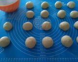 Foto langkah ke 4 dari resep Donat ceria.