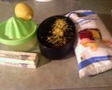A picture of step 6 of sunshines applesauce coffee cake.