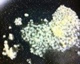 A picture of step 1 of Pasta With Manila Clams.