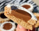 Foto del paso 14 de la receta: 🫖 Galletitas rellenas con dulce de leche o dulce de frambuesa 🫖Masa de mantequilla de maní al cacao