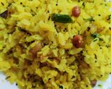 A picture of step 8 of Kanda Poha.
