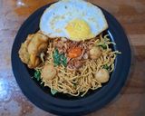 Foto langkah ke 5 dari resep Mie goreng jawa, enak banget🍜🔥.