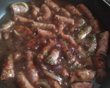 Foto del paso 4 de la receta: Salchichas al vino