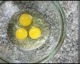 Half fry egg and mixed vegetables egg with paratha recipe step 2 photo