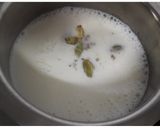 A picture of step 1 of Cardamom Milk Tea.