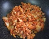 A picture of step 3 of Kimchi Shiso Onigiri (Rice Balls).