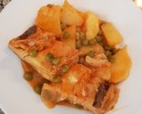 Foto del paso 4 de la receta: Bacalao guisado con patatas y guisantes