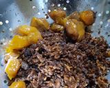 A picture of step 2 of Chicken Aalo Biryani.
