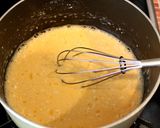 A picture of step 3 of Strawberry Custard Cream.