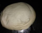 صورة لخطوة 4 من وصفة بيتزا بالسوسيس 🍕🍕