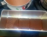Foto langkah ke 5 dari resep Puding vla biskuit coklat.