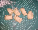 Foto langkah ke 3 dari resep Donat Maizena.