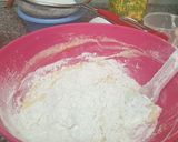 A picture of step 3 of Blueberry loaded Streusel Muffins.