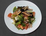 Pas rețetă Salată de vară cu macrou 5 fotografie