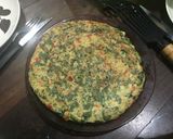 Foto del paso 6 de la receta: Tortilla de acelga rellena con jamón y queso