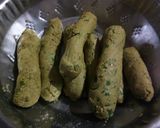 A picture of step 3 of Bajri methi muthia/ pearlmilet fenugreek muthia.