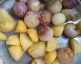 राजस्थानी प्याज़ आलू की सब्जी (rajasthani pyaz aloo ki sabzi recipe in Hindi) रेसिपी चरण 1 फोटो