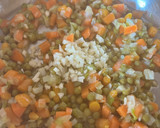 Foto del paso 2 de la receta: Arroz meloso con marisco